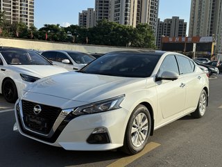 天籁 2.0L XL舒适版 
