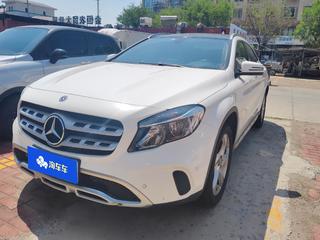 奔驰GLA 1.6T 