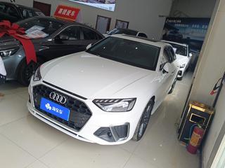 奥迪A4L 40TFSI 