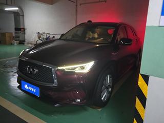 英菲尼迪QX50 2.0T 自动 菁英版 