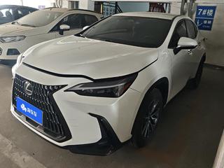 雷克萨斯NX 2.5L 