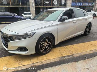 雅阁 1.5T 260TURBO幻夜·尊贵版 