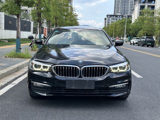 宝马5系 528Li 