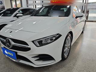 奔驰A级 1.3T 