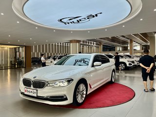 5系新能源 2.0T 里程升级版豪华套装 