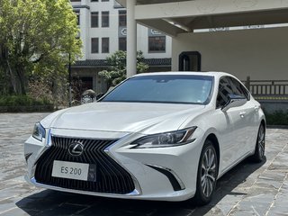 雷克萨斯ES 300h 2.5L 自动 卓越版 