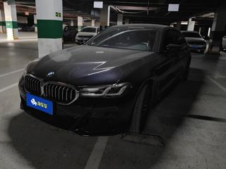 宝马5系 525Li 2.0T 自动 M运动套装 