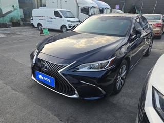 雷克萨斯ES 300h 