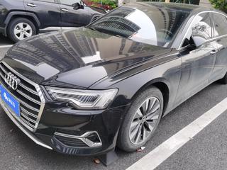奥迪A6L 45TFSI 