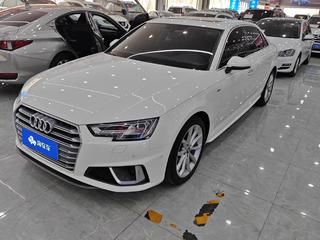 奥迪A4L 40TFSI 