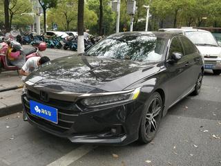 雅阁 1.5T 260TURBO幻夜·尊贵版 
