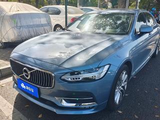 沃尔沃S90 2.0T 