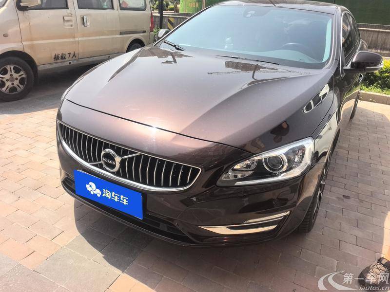 沃尔沃S60L T5 2019款 2.0T 自动 智进进阶版 (国Ⅵ) 