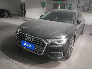 奥迪A6L 45TFSI 2.0T 自动 臻选致雅型 