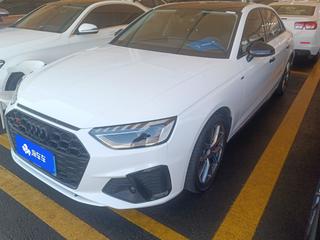 奥迪A4L 40TFSI 