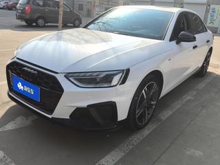 奥迪A4L 40TFSI 