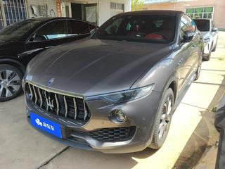 玛莎拉蒂Levante 3.0T 