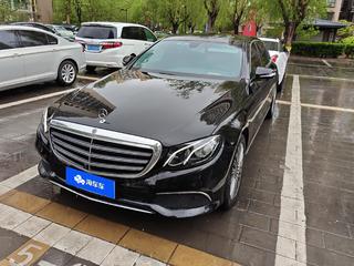 奔驰E级 E300L 时尚型改款 