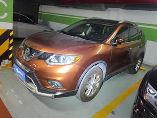 奇骏 XL 2.0L 舒适版 