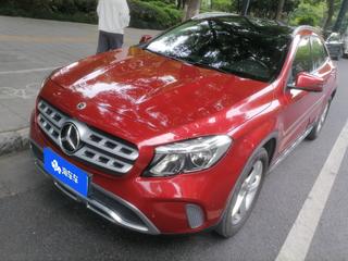 奔驰GLA 1.6T 