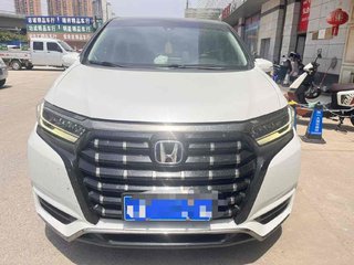 艾力绅 2.0L 豪华版 