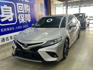 凯美瑞 S 2.5L 