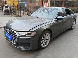 奥迪A6L 45TFSI 