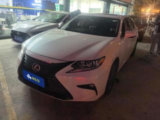 雷克萨斯ES 200 