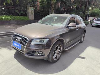 奥迪Q5 40TFSI 2.0T 自动 舒适型 