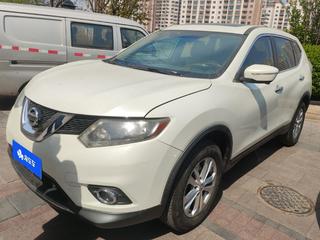奇骏 XL 2.0L 舒适版 