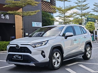 RAV4 2.0L 风尚PLUS版 