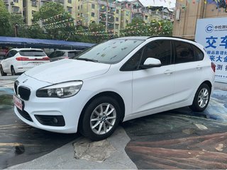宝马2系旅行 1.5T 