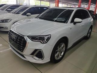 奥迪Q3 1.4T 进取动感型 