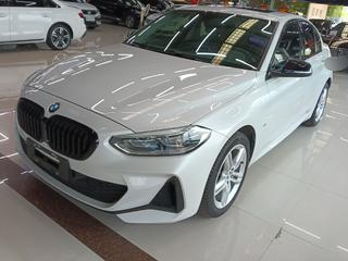 宝马1系 1.5T 