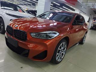 宝马X2 sDrive25i 2.0T 自动 曜夜版 
