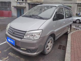 东风风行菱智 1.6L 豪华型 