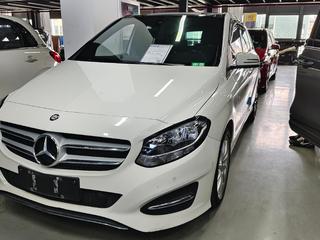 奔驰B级 B200 