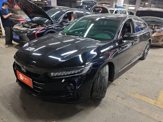 雅阁 1.5T 260TURBO幻夜·尊贵版 