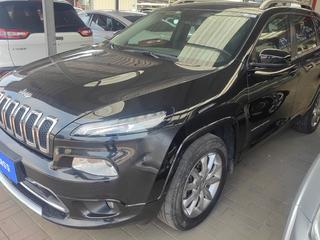 吉普自由光 2.4L 
