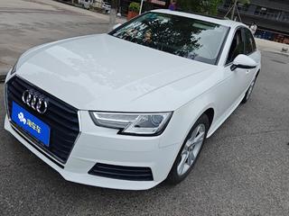 奥迪A4L 40TFSI 