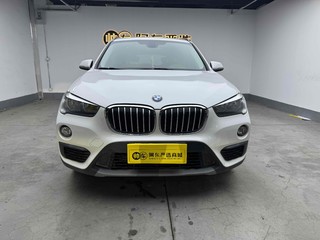 宝马X1 sDrive18Li 