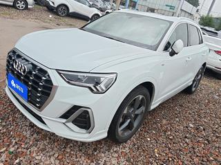 奥迪Q3 1.4T 时尚动感型 