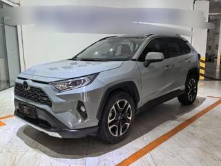 RAV4 2.0L 尊贵版 
