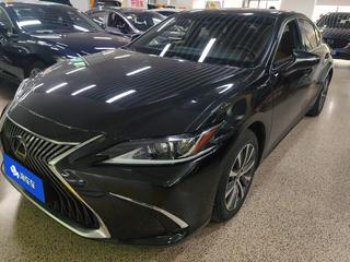 雷克萨斯ES 200 
