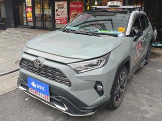 RAV4 2.0L 尊贵版 