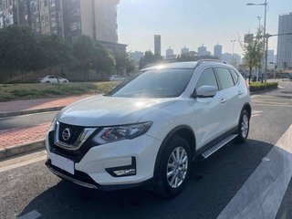 奇骏 2.0L 舒适版 