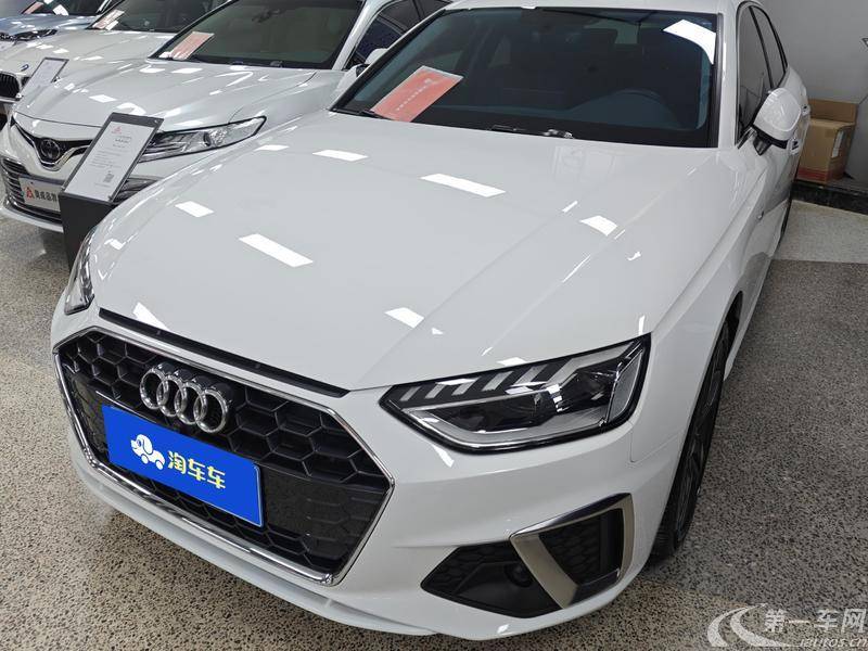 奥迪A4L 2020款 2.0T 自动 豪华动感型 (国Ⅵ) 