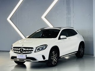 奔驰GLA 1.6T 