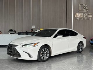 雷克萨斯ES 300h 