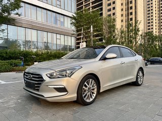 名图 1.8L 尊贵型 